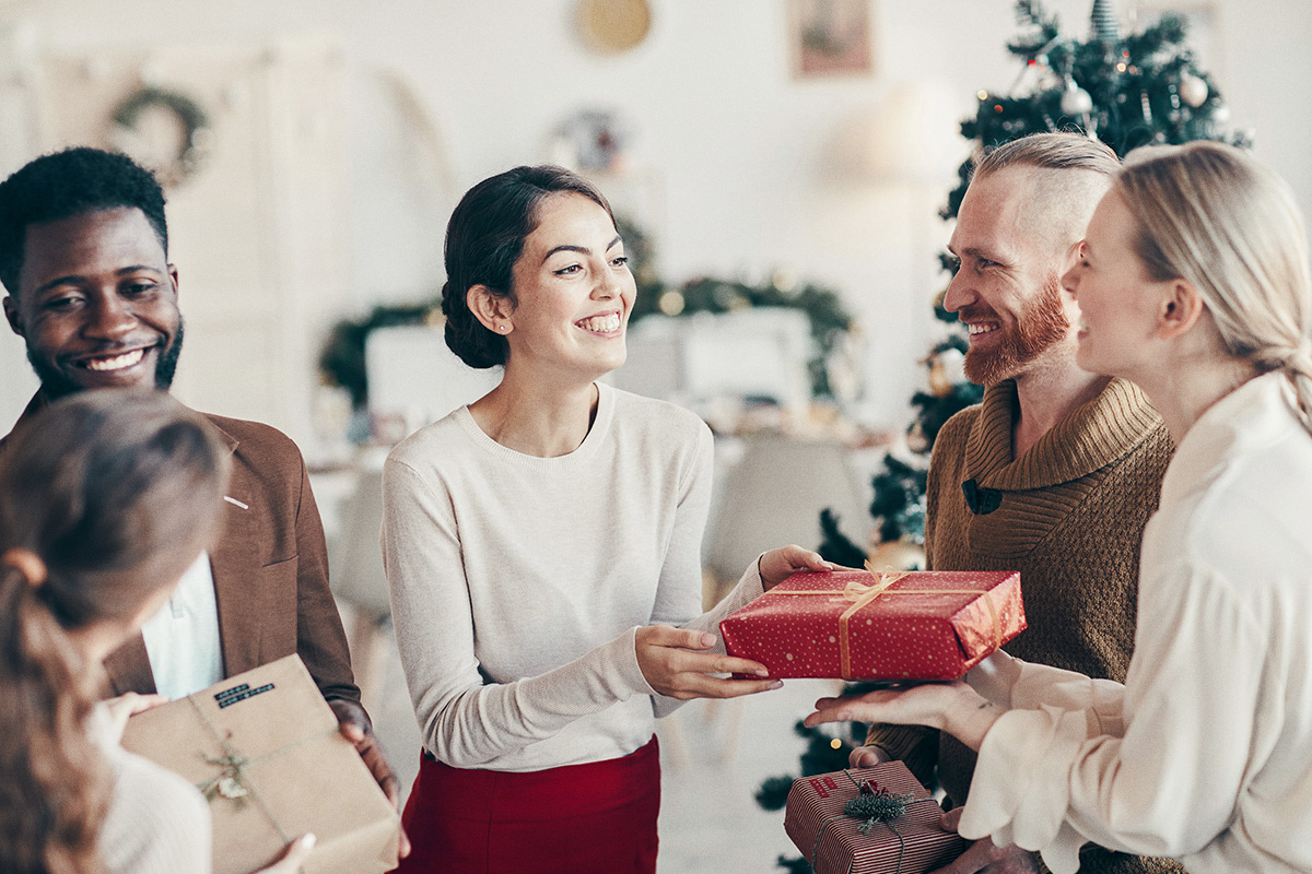 The Art of Gift-Giving: A Celebration of Thoughtfulness and Connection